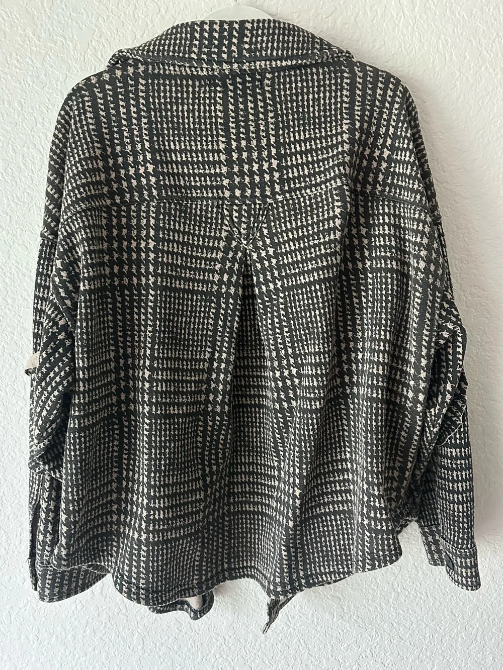 Vintage Havana Plaid Shacket - Black & Tan Button-Up Jacket - Size Medium